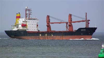 تداول 12 ألف طن مواد غذائية بموانئ البحر الأحمر 