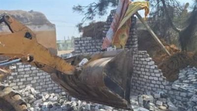  إزالة 14 حالات تعدٍ على الأراضي الزراعية بالشرقية