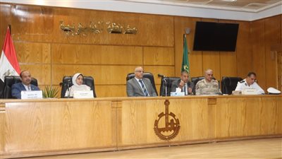 محافظ القليوبية يترأس الاجتماع المشترك لمجابهة الأزمات والكوارث 