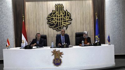 محافظ أسوان يكلف بإعداد خطة متكاملة لتجنب الآثار المدمرة للسيول والأمطار