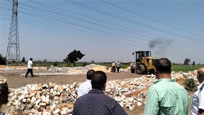 إزالة فورية للتعدي على الأراضي الزراعية بـدماص في الدقهلية