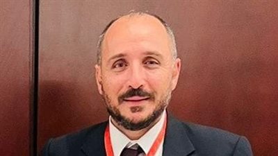 تكليف عمر شريف بالقيام بأعمال أمين مجلس المستشفيات الجامعية