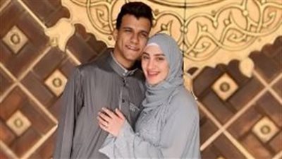 زوجة عصام صاصا: بريء أمام ربنا أحسن من الناس