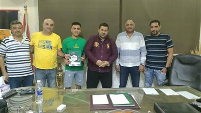 المنصورة يضم مدافع منتخب السويس