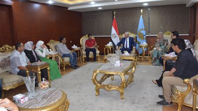 محافظ الغربية يكرم اوائل الثانوية العامة من ابناء المحافظة 