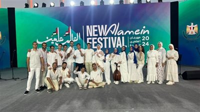 مشاركة كورال جامعة الزقازيق بالغناء في مهرجان