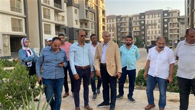 نائب رئيس هيئة المجتمعات يتفقد مشروع جنة السكني بمدينة القاهرة الجديدة