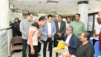 محافظ الفيوم يتابع سير العمل بملف التصالح بالمركز التكنولوجي بسنورس