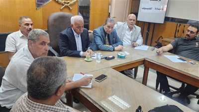 النقابة العامة للتجارة تلتقي باعة العتبة المتضررين من الحريق