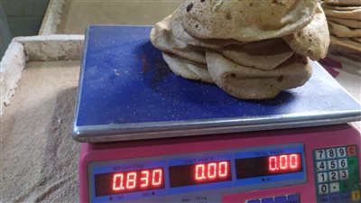  تحرير 35 محضر نقص أوزان وإنتاج خبز بمواصفات سيئة بقطور 