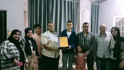 تعليم الزرقا بدمياط يكرم الفائز بالمركز الثالث مكرر علي مستوي الجمهورية