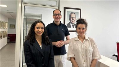 السفير النمساوي بالقاهرة يستقبل المطربة المصرية مريم طاحون.. صور