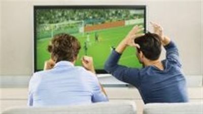 مفاجأة مشاهدة الأحداث الرياضية تساعد في إنقاص الوزن