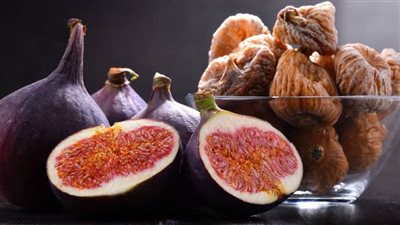 فوائد تناول التين الطازج والمجفف للجسم