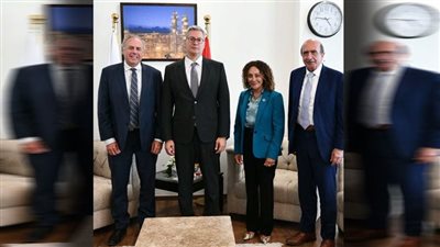 وزير البترول يبحث زيادة إنتاج الغاز مع وفد شركة فالكو إنرجى الأمريكية 