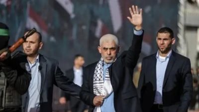 جيش الاحتلال ينشر صور لجثة تشبه يحي السنوار