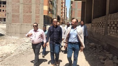 نائب محافظ أسيوط يترأس حملة لرصد وازالة الاشغالات ومخالفات البناء 