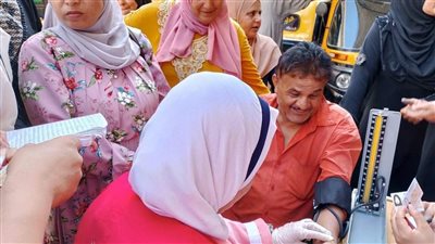 رئيس مدينة شبراخيت يتابع أعمال فعاليات مبادرة 100 يوم صحة  