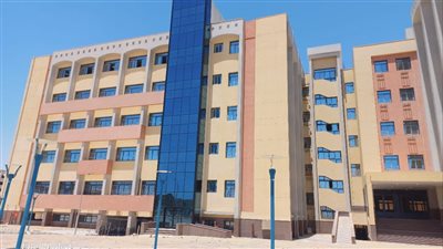 إضافة كلية طب وجراحة الفم والأسنان لجامعة سوهاج 