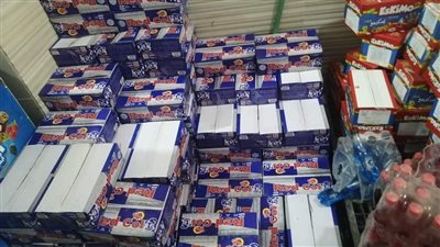 التموين يضبط  12 ألف قطعة مثلجات سكرية غير صالحة للاستخدام الآدمي بالبساتين