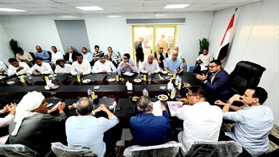 الشربيني يلتقى أصحاب التواجدات بغرب الضبعة.. ويوجه باستيعاب أكبر قدر من التواجدات 