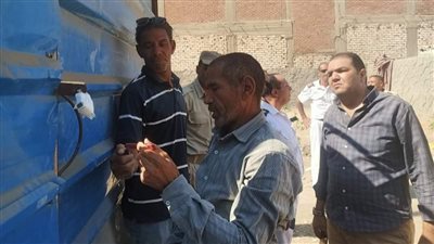 غلق وتشميع ملعب بدون ترخيص بمدينة إطسا في الفيوم