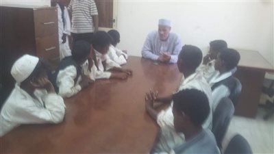 محاضرات ثقافية وورش فنية بثقافة البحر الأحمر