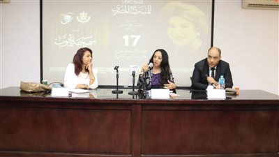 مهرجان المسرح المصري يناقش تجارب مسرح الشارع والفضاءات المغايرة