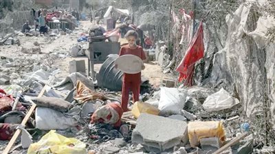 308 أيام من «النزوح المر»