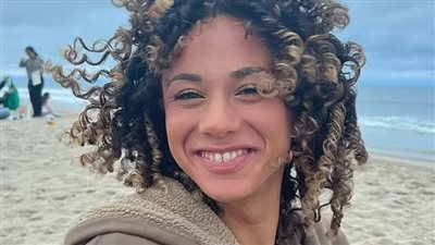 سباحة أمريكية بـ أولمبياد 2024 تكشف سر الحفاظ على شعرها في الماء