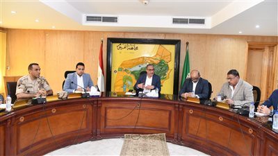 محافظ الفيوم: الارتقاء بالخدمات المقدمة للمواطنين 