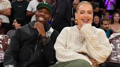  أديل تحسم الجدل حول زواجها من صديقها ريتش بول