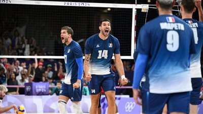 باريس 2024 .. فرنسا تفوز على بولندا وتحرز ذهبية الكرة الطائرة 