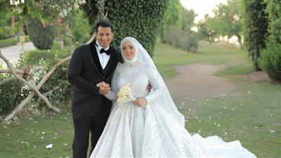 أسرة تحرير جريدة الوفد تهنئ الزميل الدكتور صلاح عبدالله بمناسبة زفافه