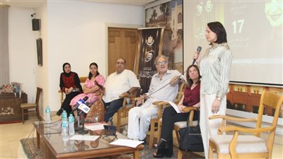 موسيقى وغناء وتجارب حكي لفرقة الورشة في ندوة 