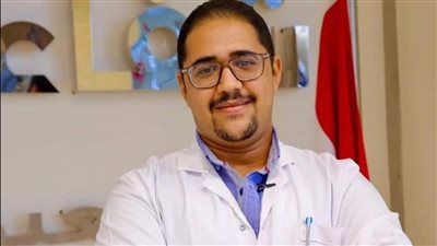 جراح أورام بشفاء الأورمان يجري دراسة حول خصائص حالات سرطان الثدي