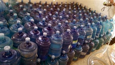 ضبط محطة لتعبئة مياه الشرب مجهولة المصدر