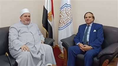 وكيل اللجنة الدينية بمجلس النواب يلتقي الأمين العام لرابطة الجامعات الإسلامية