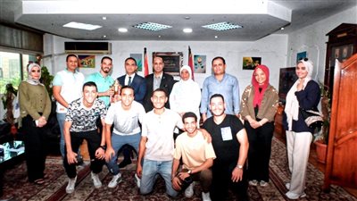 جامعة الفيوم تكرم الطلاب المشاركين في فعاليات مهرجان العلمين