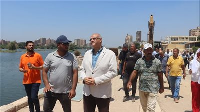 إزالة التعديات على حرم نهر النيل ببنها استعدادًا لإنشاء 