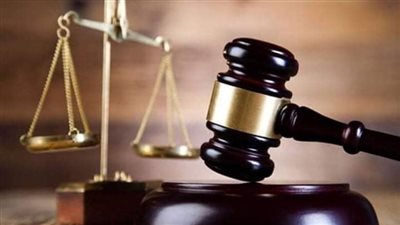 حبس شاب أرسل مقاطع فيديو خادشه للحياه على الواتس اب لفتاه