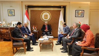 وزير التعليم العالي: تذليل الصعوبات أمام الطلاب العراقيين في الجامعات المصرية