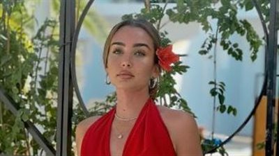 فستان هنا الزاهد يكشف حقيقة ارتباطها