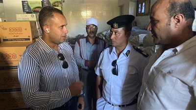 رئيس جهاز دمياط الجديدة يقود حملة لتنفيذ قرارات الغلق والتشميع المحلات المخالفة