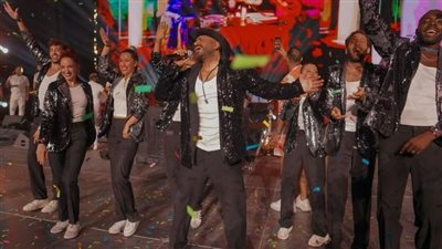 تامر حسني يشعل أزمة بسبب 