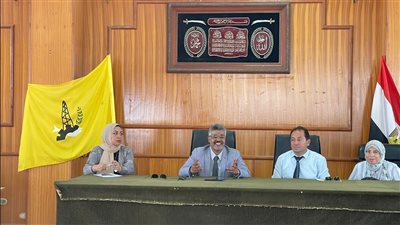 وكيل صحة سيناء يشدد على حُسن معاملة المرضى وذويهم