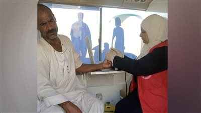 41.024 خدمة علاجية ووقائية بمبادرة 100 يوم صحة بالبحر الأحمر 