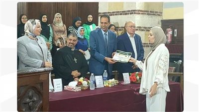 وزارة العمل تختتم برامج تدريبية بمجال 