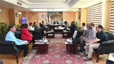 محافظ الفيوم يشدد على اتخاذ الإجراءات القانونية الرادعة حيال مخالفات الصيد 