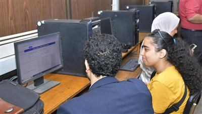 جامعة القاهرة تستقبل طلاب الثانوية العامة لتسجيل رغباتهم بتنسيق الجامعات 